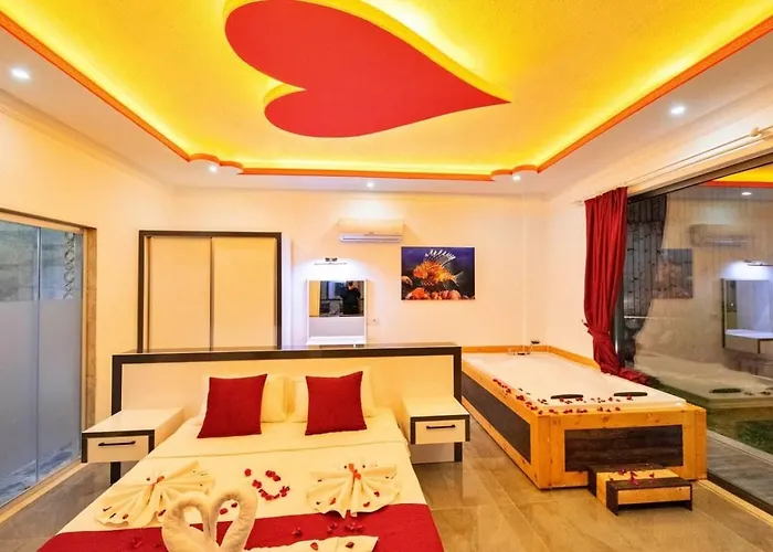 Cavdir 2 Bedroom Secluded With Private Pool Hot Tub Villa